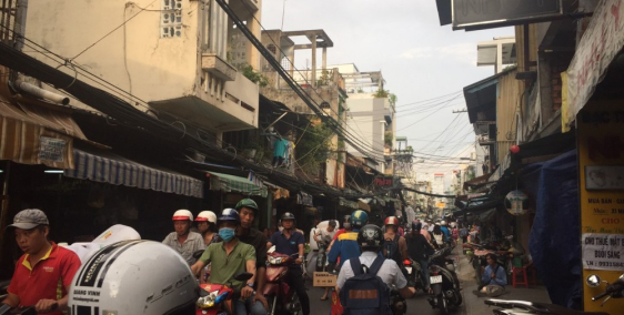 Cho Thuê Nhà Mặt Tiền  ,100m2, Hóc Môn.