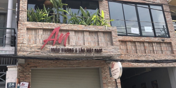 Cho thuê nhà mặt tiền Hai Bà Trưng, gần chợ Tân Định, thích hợp kinh doanh mọi n