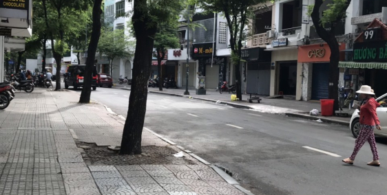 CHO THUÊ NHÀ MẶT TIỀN LÝ TỰ TRỌNG, BẾN THÀNH, Q.1 - DT 9M X 24M - Kc 1 trệt1 lầu