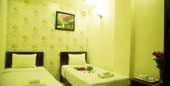 Cho thuê khách sạn Đề Thám ,P. Phạm Ngũ Lão - Quận 1.  Diện tích: 4.4 x 25m Kết