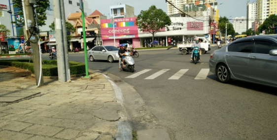 Cho thuê mặt bằng vòng xoay vũng tàu, ngay ngã 3, 140m2