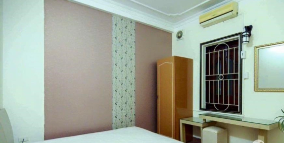 Cho thuê nhà Trần Duy Hưng 37m2x2.5 tầng 15tr/tháng