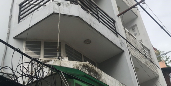 Cho thuê nhà hẻm 4m 3 tháng 2, P.12, Q.11, DT 3x11 NH 3.4, Giá 15tr