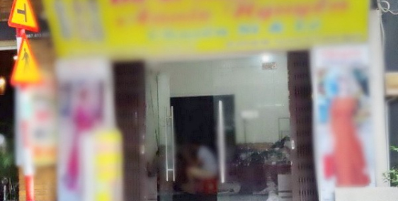 Cho thuê nhà 3 lầu mặt tiền 12m Đường số 2 quận 7.