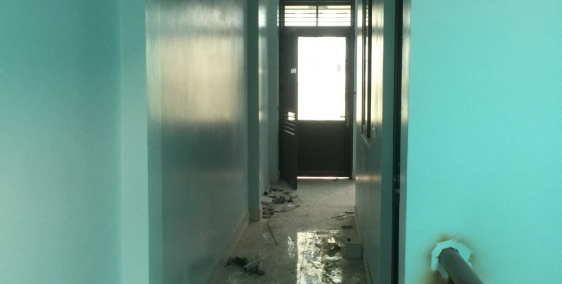 CHO THUÊ NHÀ 3 TẦNG TRÊN ĐƯỜNG PHAN CHU TRINH, 90M2, 15TR . LH: 0986454393