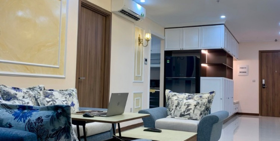 Bán CHCC Gold View, 2PN - Full nội thất đẹp tại Q4, giá chỉ 3,3 tỷ