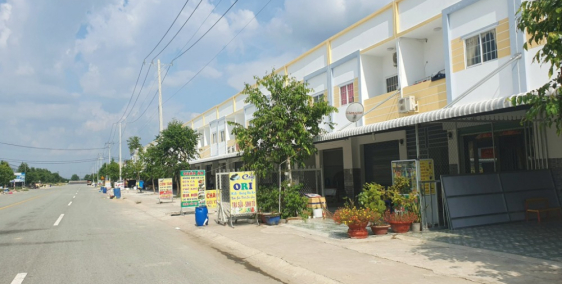 Nhà đẹp Chơn Thành - Bình Phước (mua ở hay đầu tư ngay) mua 1 được 2