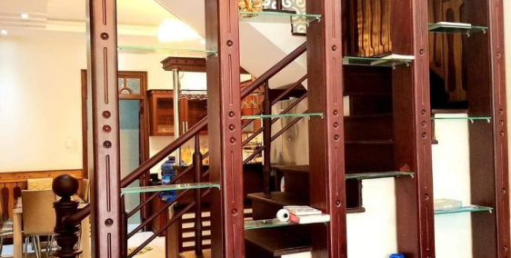 Bán biệt thự Sư Vạn Hạnh, 108m2, 2 hẻm xe hơi, giá 23.2 tỷ.