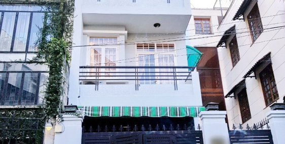 Bán biệt thự đẹp 2 lầu đường 328 Cao Lỗ Phường 4 Quận 8, DT: 6x20m - 0932819472