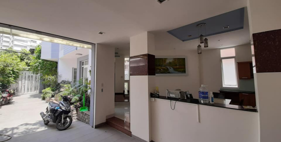 Biệt Phủ siêu đẹp Đỗ Xuân Hợp Quận 9 250m2, 3 Lầu, 5pn. GARA rộng rãi.