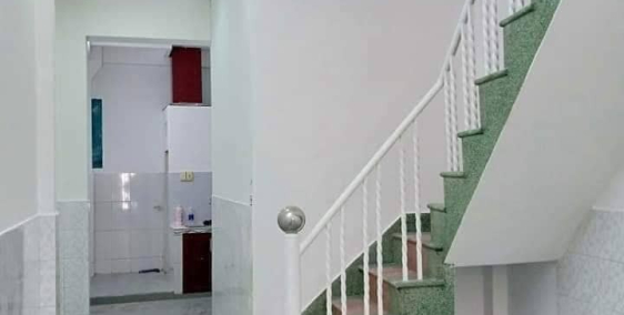 Bán Biệt Thự giá rẻ bất ngờ, dưới 5 tỷ 4 tầng,44m2 , trung tâm TÂN BÌNH