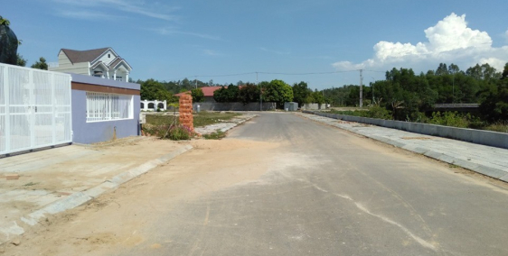 Bán lô biệt thự view sông đẹp nhất kdc 577 giá cực tốt, lh 0917785266