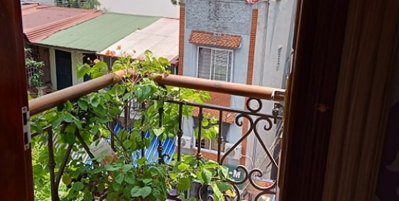 Nhất cận thị, nhị cận giang. Phân lô, ô tô đỗ. 54m2, 5 tầng. LH: Bảo J.R  098194