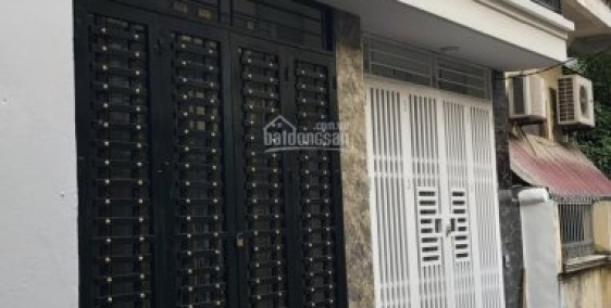 CẦN bán nhà phố trương định+hoàng mai 45mx2T,MT4m=2 tỷ