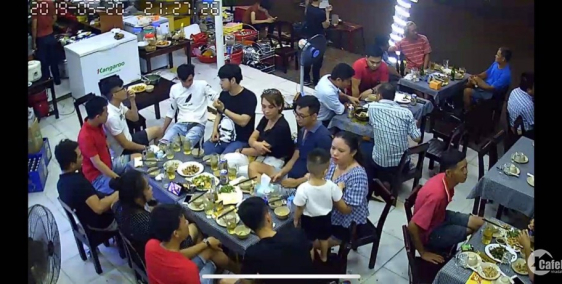 Sang mặt bằng đường Nguyễn Thị Minh Khai, Hải Châu, tiện KD đa ngành