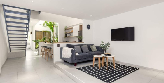 cần tiền bán nhà vườn có sổ sẵn