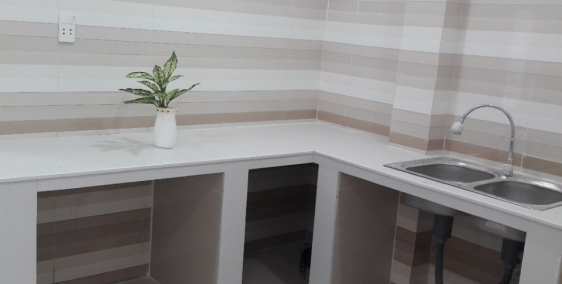 cần bán gấp căn nhà  Cấp 4 Mái Thái Hóc Môn giá rẻ. Gần Nhà hàng nướng Rạng Đông