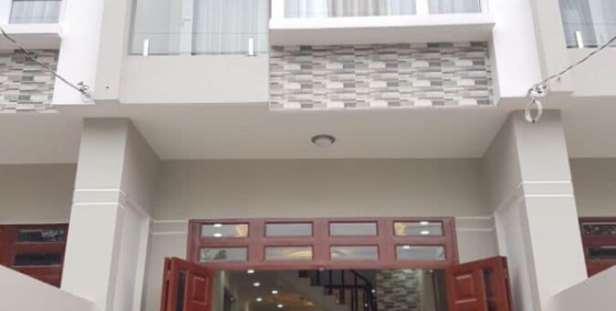 Vì việc làm ăn có 1 số trục trặc đang cần tiền gấp nên bán nhanh căn nhà 1 trệt