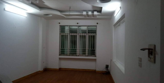 Tìm đâu căn thứ 2 ??? Bồ Đề 42m2 4 tầng 2,85 tỷ Long Biên.