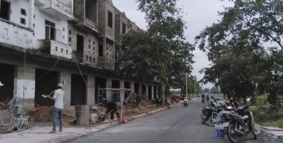 Nhà 1T2L gần chợ, liền kề Cảng, KCN Bình Minh thuận lợi kinh doanh, mua bán