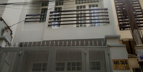 Bán nhà chính chủ , HXH CMT8 . Phường 15, Quận 10