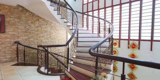 Hẻm 3 mét Phan Xích Long ngang 4m xây 4tầng giá 3.85tỷ cực đẹp. lh: 0364484353