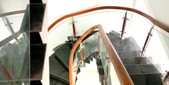 Bán gấp nhà hẻm Phan Xích Long-Phú Nhuận-DT: 4.3x11-chỉ 9.5 tỷ TL. 0963763820