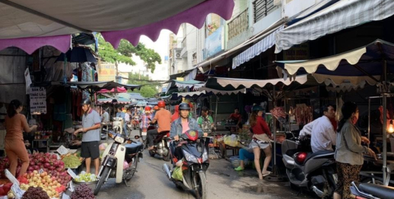 Bán nhà MTKD trong chợ Sơn Kỳ  P, Sơn Kỳ Q,Tân Phú  DT 4X17,5  cấp 4  Gía 9,6 tỷ