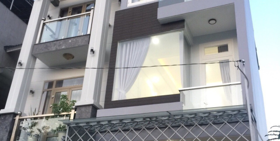 BÁN NHÀ MTNB BỜ BAO TÂN THẮNG Q,TÂN PHÚ  DT 4X20M  1 TRỆT 2 LẦU ST ĐỐI DIÊN CÔNG