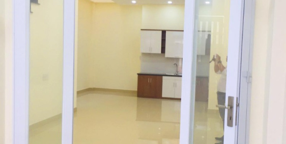 Nhà mới xây cách quốc lộ 13 300m, sổ Hồng riêng.giao nhà nội thất cơ bản.