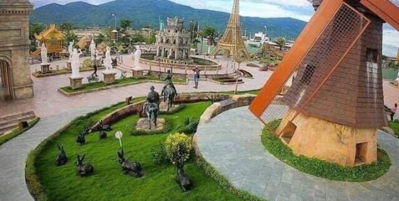 Cần bán 2 căn Golden Bay-Đà Nẵng với giá rẻ bất ngờ