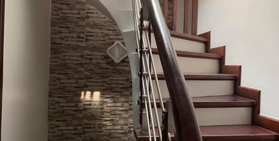 Nhà Giáp Nhất ĐẸP NHƯ MƠ, DT 31m, 5 tầng, MT4,52m.