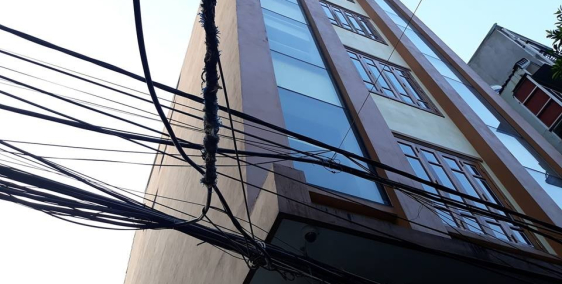 Bán nhà ngõ 612 La Thành giá 6,6 tỷ, 52mx4T, Oto cách 5m