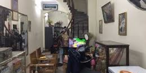 Bán nhà ngõ 376 đường Bưởi giá 4 tỷ, 50mx4T, MT 5m, ngõ gần