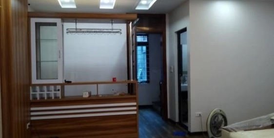 Chỉ 5,4tỷ có ngay nhà Đê La Thành  Đống Đa DT 56mx5 tầng