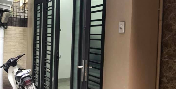 Cần bán gấp nhà ngõ 306 Tây Sơn 2.4 tỷ, 26mx5T, ở được ngay