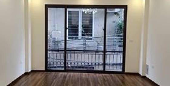 Lô góc ba mặt thoáng, ôtô, kinh doanh đỉnh của đỉnh khu Nguyên Hồng giá 7,8 tỷ.