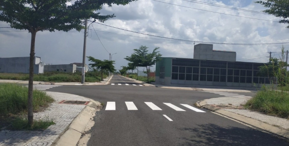 Đừng tiếc 30 giây để biết 9 lý do nên mua Bella Vista City - Giai đoạn 5.