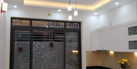 Bán Gấp Nhà THUỴ KHUÊ Ngõ Rộng Thông: 60m2 x 3tầng Giá 3.75 tỷ.