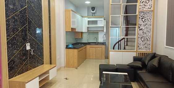 BÁN NHÀ Ở ĐỊNH CÔNG, NHÀ MỚI, NGÕ XE BA GÁC CHẠY.