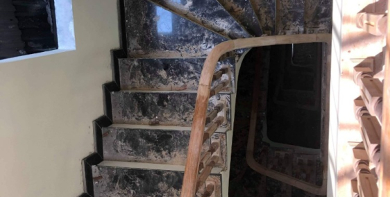 CẦN BÁN NHÀ GẤP NHÀ QUẬN HOÀNG MAI. Liên hệ Mr Vọng 0845666768