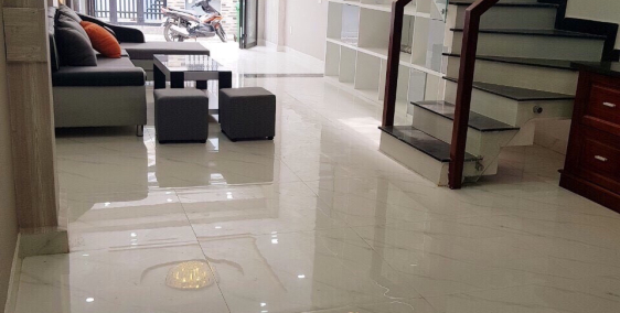 Bán nhà huyện Bình Chánh 100 m2, SHR, nhà hoàn thiện