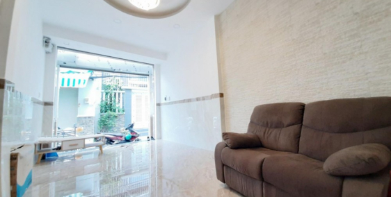 Bán GẤP nhà Phạm Văn Chí F8 Q6 – 95m2 - 4.15 tỷ.