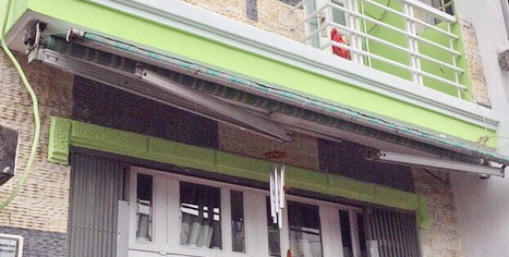 Bán nhà 1 lầu đúc mặt tiền hẻm xe hơi 88 Nguyễn Văn Quỳ quận 7.