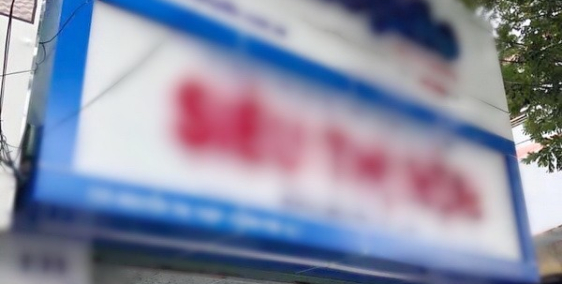 Bán gấp nhà 3 lầu mặt tiền đường Nguyễn Thị Thập quận 7.