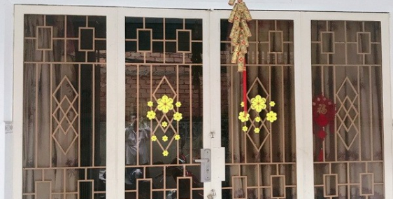 Bán nhà 2 lầu đẹp mặt tiền hẻm Mai Văn Vĩnh quận 7.