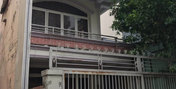 bán nhà 5x20m hẻm xe hơi quay đầu đường NGuyễn THị Thập Quận 7