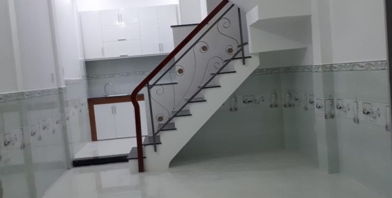 Bán căn nhà mới xây như biệt thự mini , mặt tiền hẻm Hồ Học Lãm , 2 lầu 2,43 tỷ