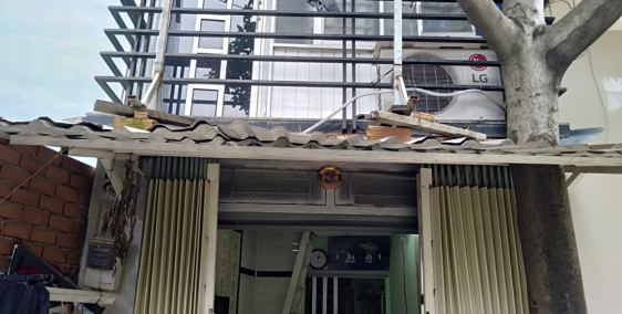 Bán nhà 1 trệt 1 lầu 2 phòng ngủ, 1tolet ,nhà tắm chung