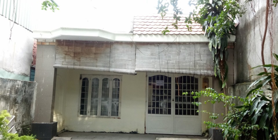 Cần bán Căn nhà cũ 2 mặt tiền, nằm trên đường Hiệp Bình 38 - Phường Hiệp Bình Ch